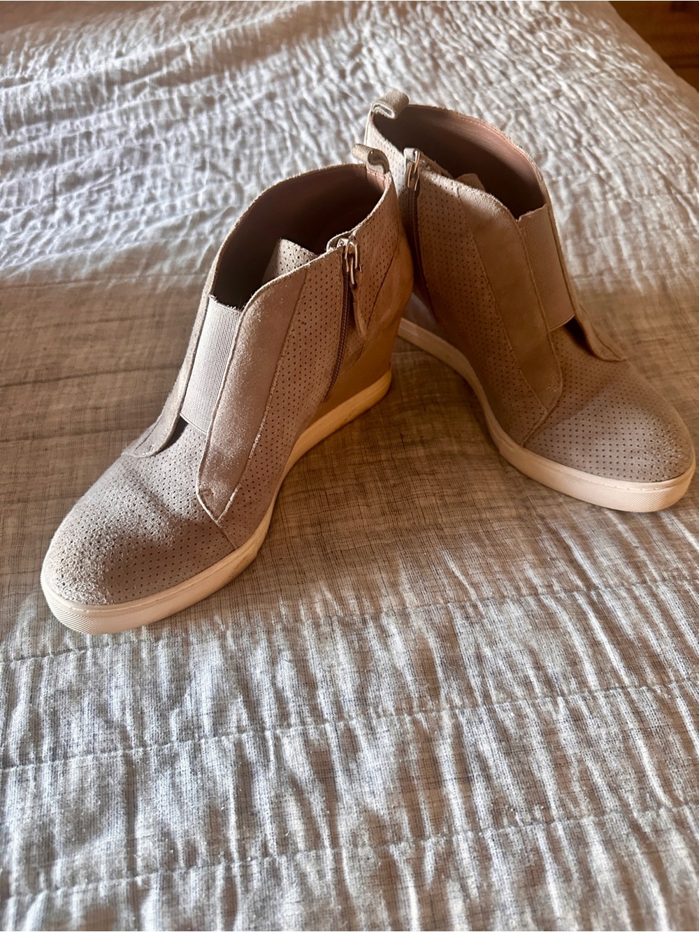 Linea Paolo Gray Perforated Wedge Sneakers